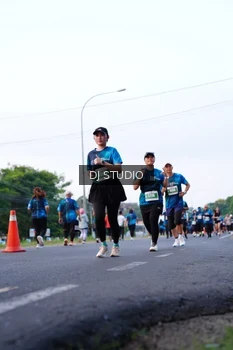 Runner Photo 4860352