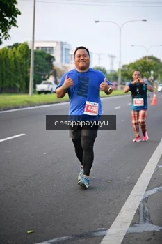 Runner Photo 4860359
