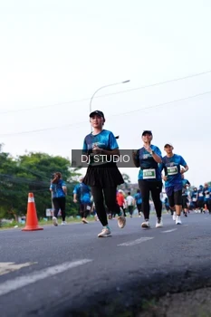 Runner Photo 4860367