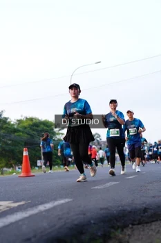Runner Photo 4860369