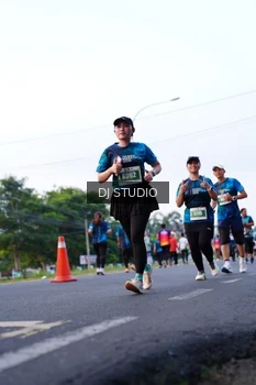 Runner Photo 4860384