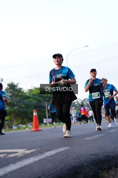 Runner Photo 4860390