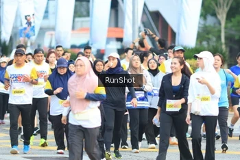 Runner Photo 4860395