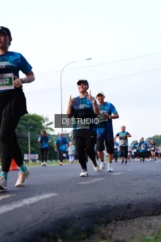 Runner Photo 4860402