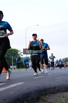 Runner Photo 4860404