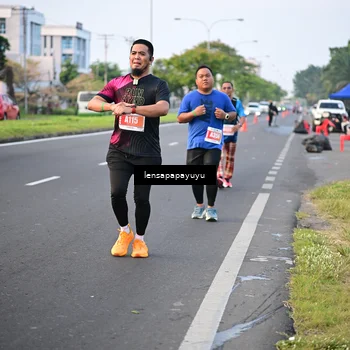Runner Photo 4860411