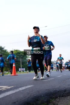 Runner Photo 4860426