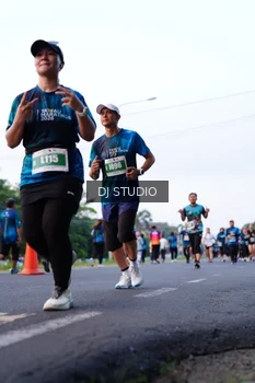 Runner Photo 4860437