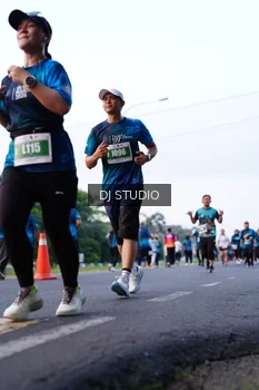 Runner Photo 4860443