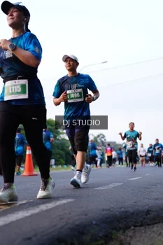 Runner Photo 4860447