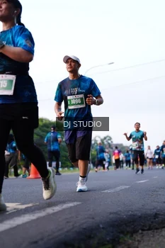 Runner Photo 4860448