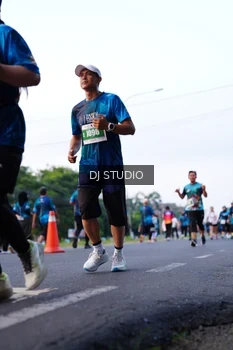 Runner Photo 4860453