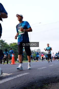 Runner Photo 4860459