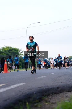 Runner Photo 4860473