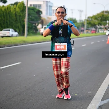 Runner Photo 4860482