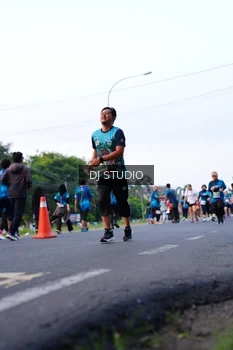 Runner Photo 4860490