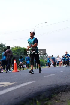 Runner Photo 4860492