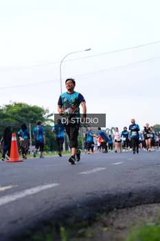 Runner Photo 4860507