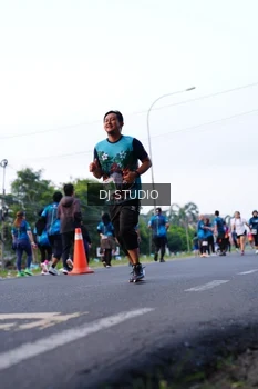 Runner Photo 4860508