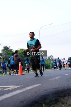 Runner Photo 4860509