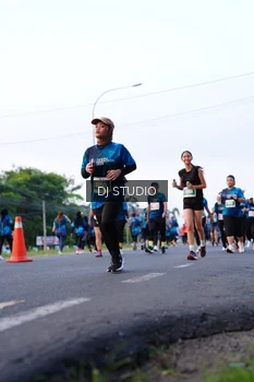 Runner Photo 4860529
