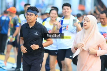 Runner Photo 4860534