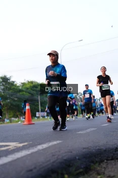 Runner Photo 4860551