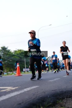 Runner Photo 4860555