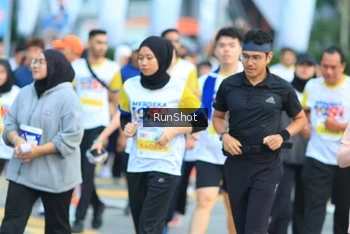 Runner Photo 4860561