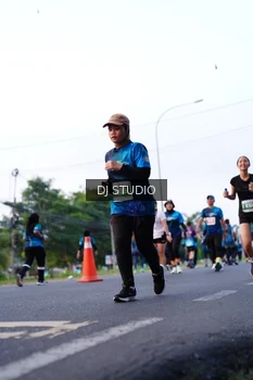 Runner Photo 4860564