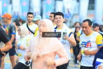 Runner Photo 4860576