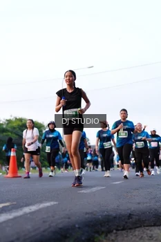 Runner Photo 4860582