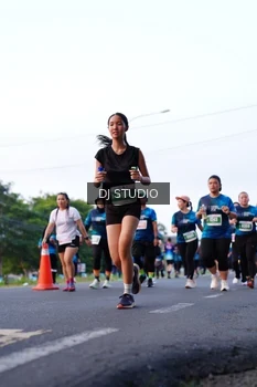 Runner Photo 4860601