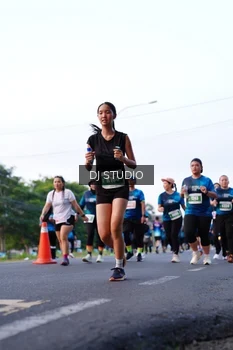Runner Photo 4860602