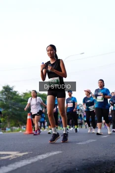 Runner Photo 4860609