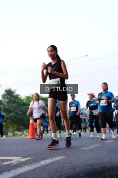 Runner Photo 4860613