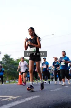 Runner Photo 4860618
