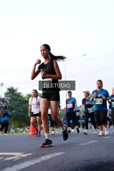 Runner Photo 4860623