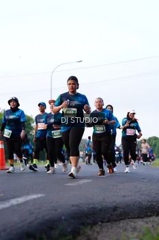 Runner Photo 4860624