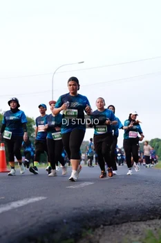 Runner Photo 4860630