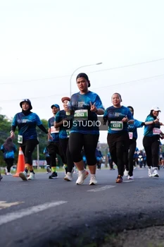 Runner Photo 4860635