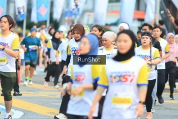 Runner Photo 4860646