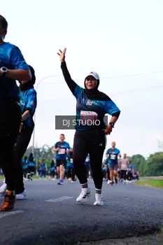 Runner Photo 4860683
