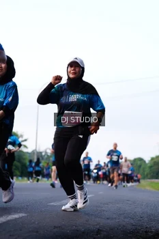 Runner Photo 4860703