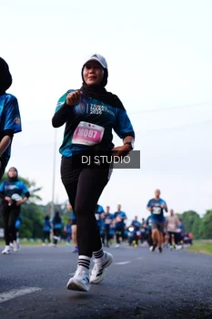 Runner Photo 4860710