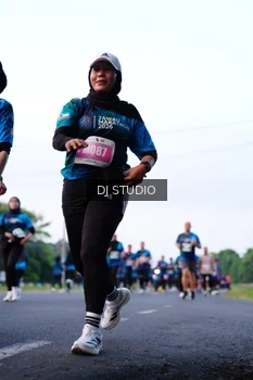 Runner Photo 4860713