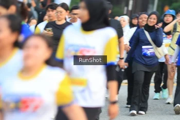 Runner Photo 4860719