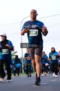 Runner Photo 4860739