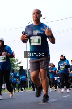 Runner Photo 4860743