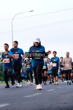 Runner Photo 4860766